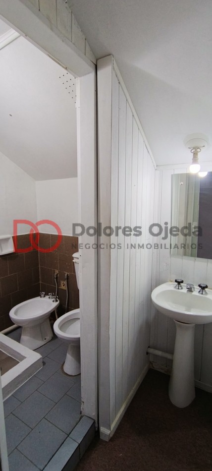 Alquiler casa urbana mas departamento o local comercial