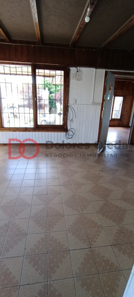 Alquiler casa urbana mas departamento o local comercial