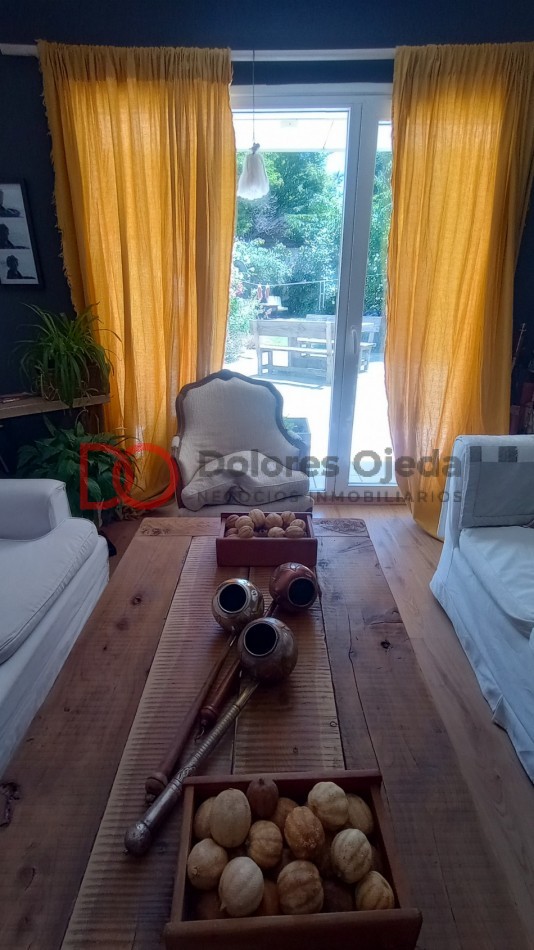 Planta baja con jardin urbana